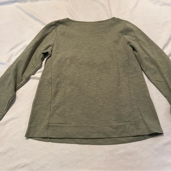 - J. Jill cotton blend pullover sweatshirt kangaroo pockets. - Picture 12 of 14